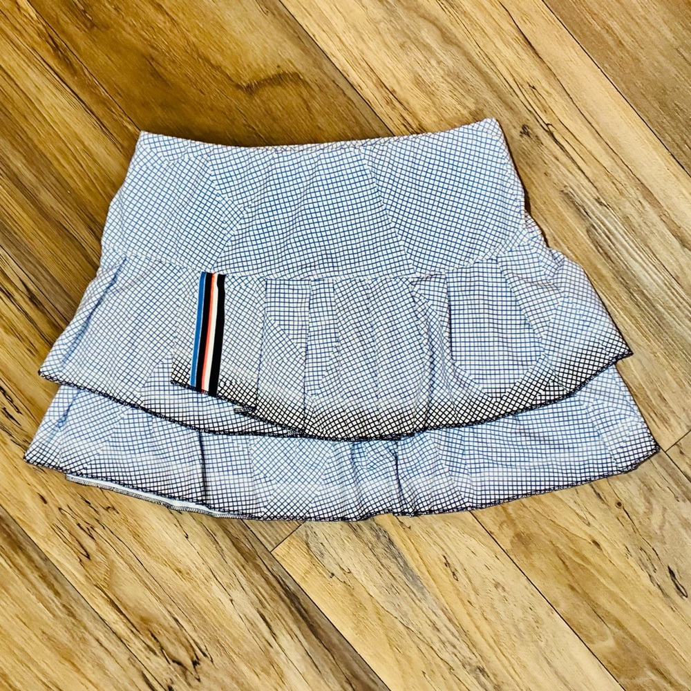 Lucky in Love Signature Pleat Tier Skirt size Medium